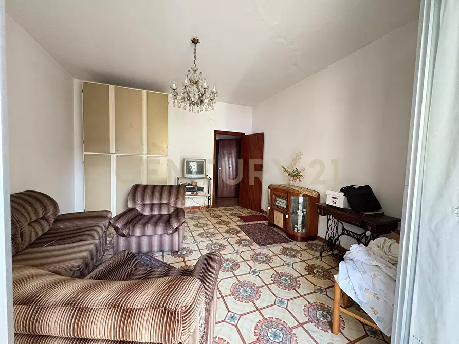 Immagine 4 di Quadrilocale in vendita  in Via Aldo Moro a Fiumefreddo Di Sicilia