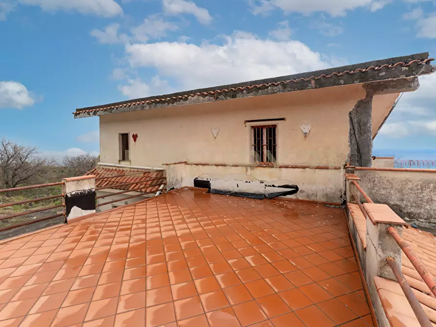 Immagine 71 di Villa in vendita  in Via Nocille 55 a Mascali