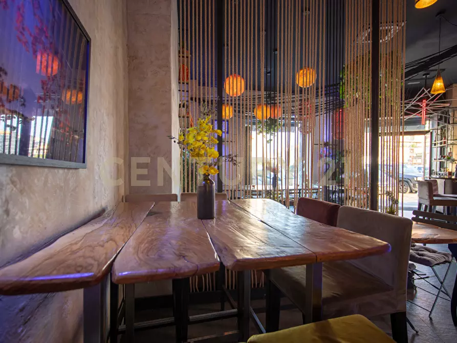 Immagine 14 di Appartamento in vendita  in Piazza di Ponte Lungo 1 a Roma