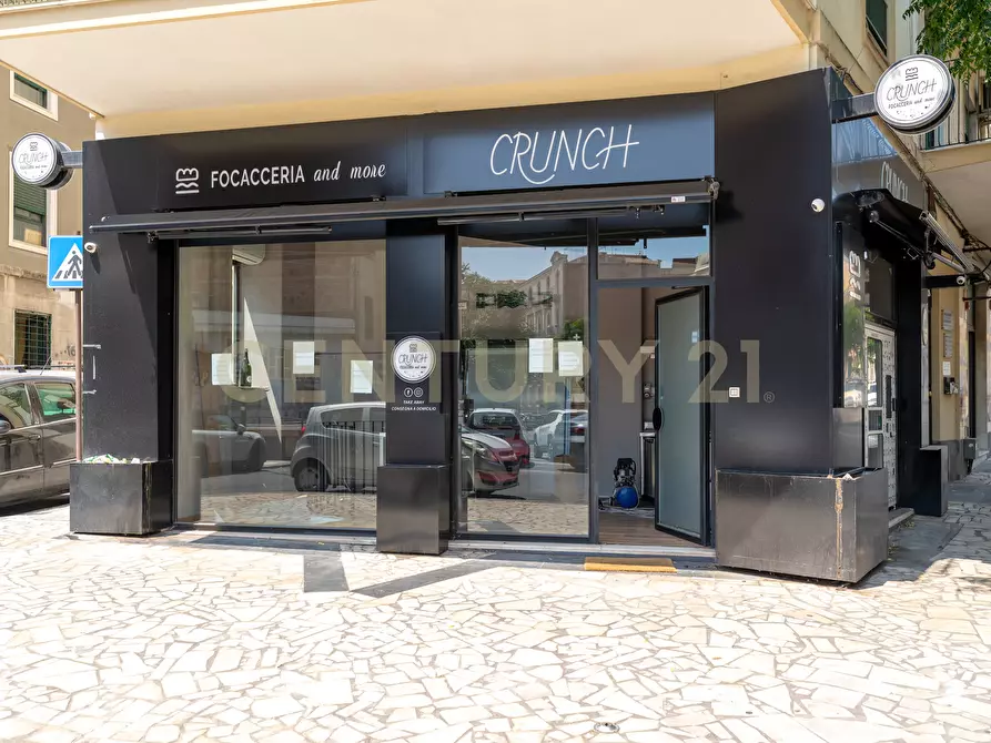 Immagine 30 di Bar / Ristorante in vendita  in Corso delle Province 43 a Catania