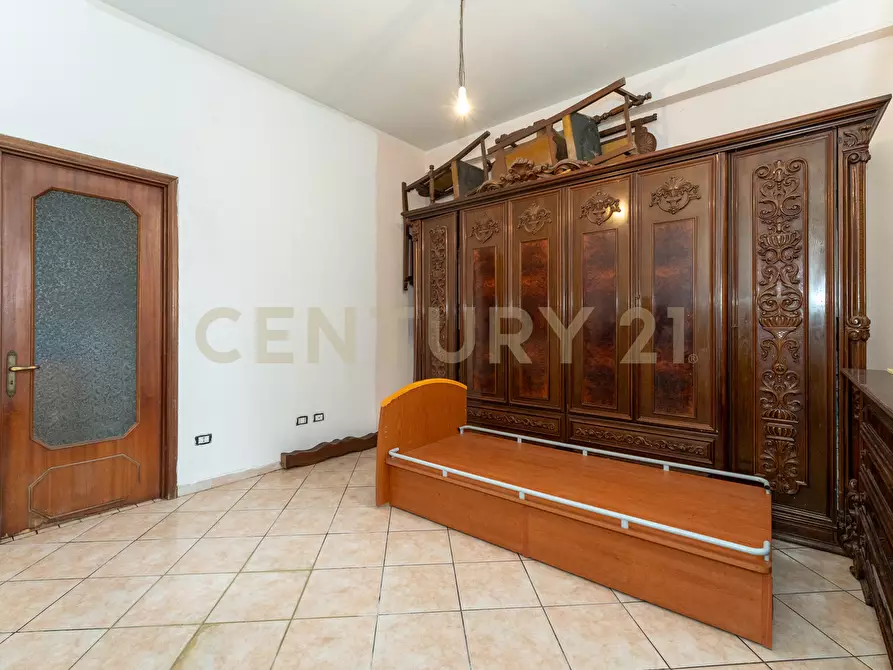 Immagine 9 di Pentalocale in vendita  in Via Bruno Buozzi 50 a Misterbianco