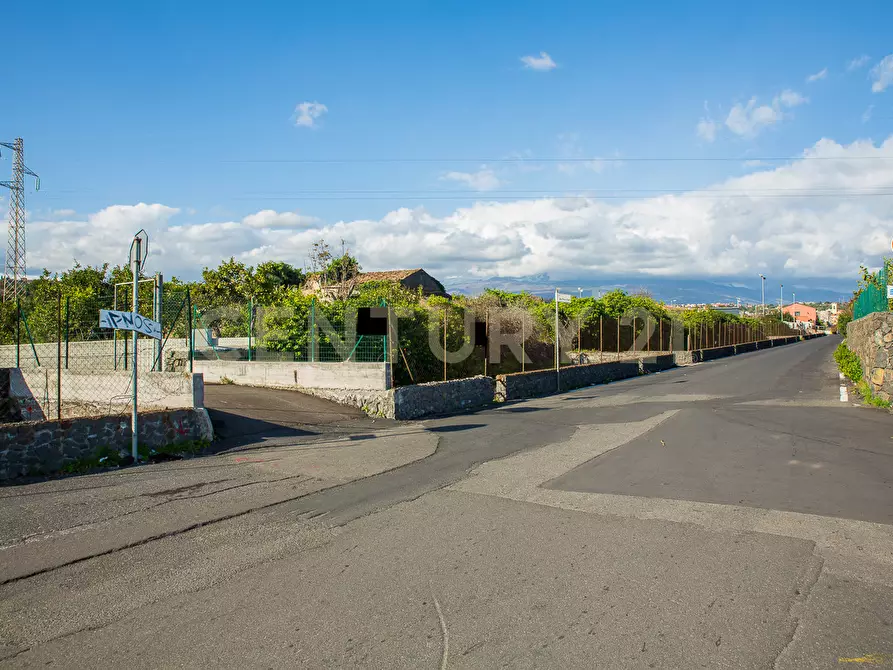 Immagine 33 di Terreno agricolo in vendita  in Via San Piero Patti 108 a Acireale