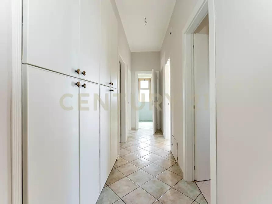 Immagine 21 di Quadrilocale in vendita  in Via Poggio D'Aquila 20 a Catania