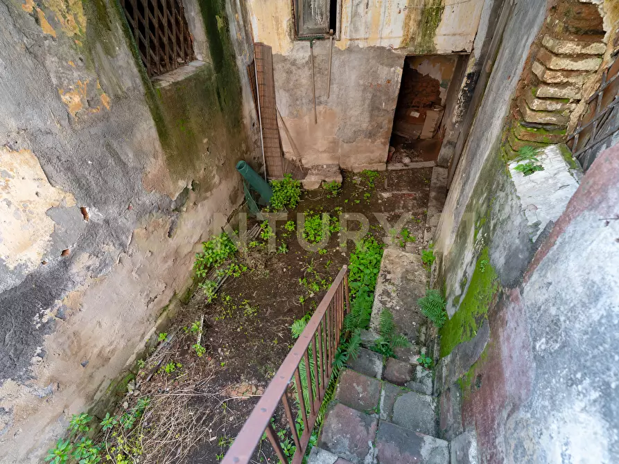 Immagine 20 di Casa indipendente in vendita  in Via Ittar 24 a Catania