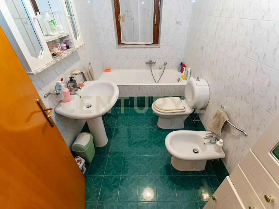 Immagine 16 di Quadrilocale in vendita  in Via Ercole Patti 91 a Pedara