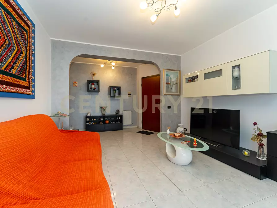 Immagine 1 di Quadrilocale in vendita  in Via Giolitti Giovanni SNC a Gravina Di Catania