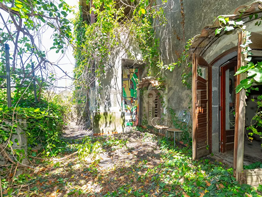 Immagine 28 di Rustico / casale in vendita  in Via Roccamena 84 a Acireale