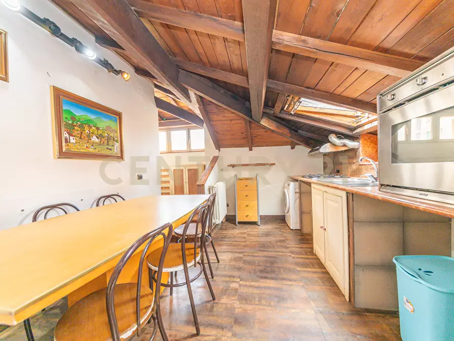 Immagine 9 di Quadrilocale in vendita  in Via Armando Sala 29 a Bracciano