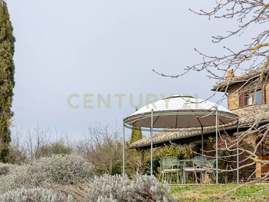 Immagine 41 di Villa in vendita  in Località Campo Rotondo snc a Capranica