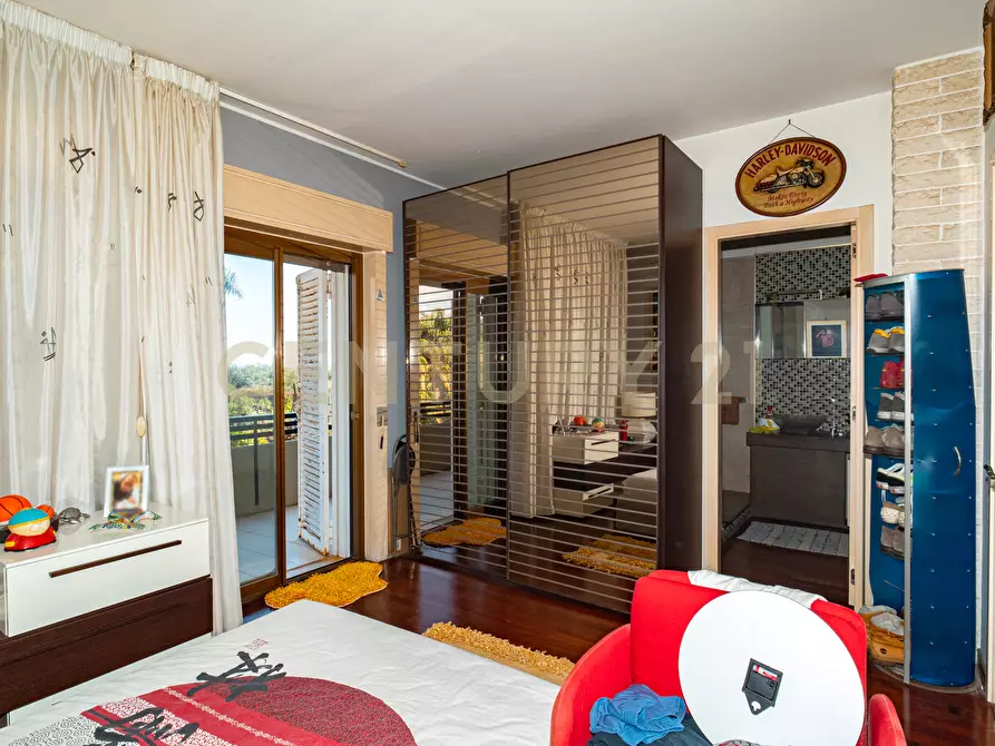 Immagine 21 di Villa in vendita  in Via G. Pezzana 9 a Aci Castello