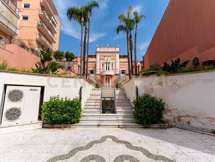 Immagine 3 di Villa in vendita  in Via Ingegnere 130 a Catania