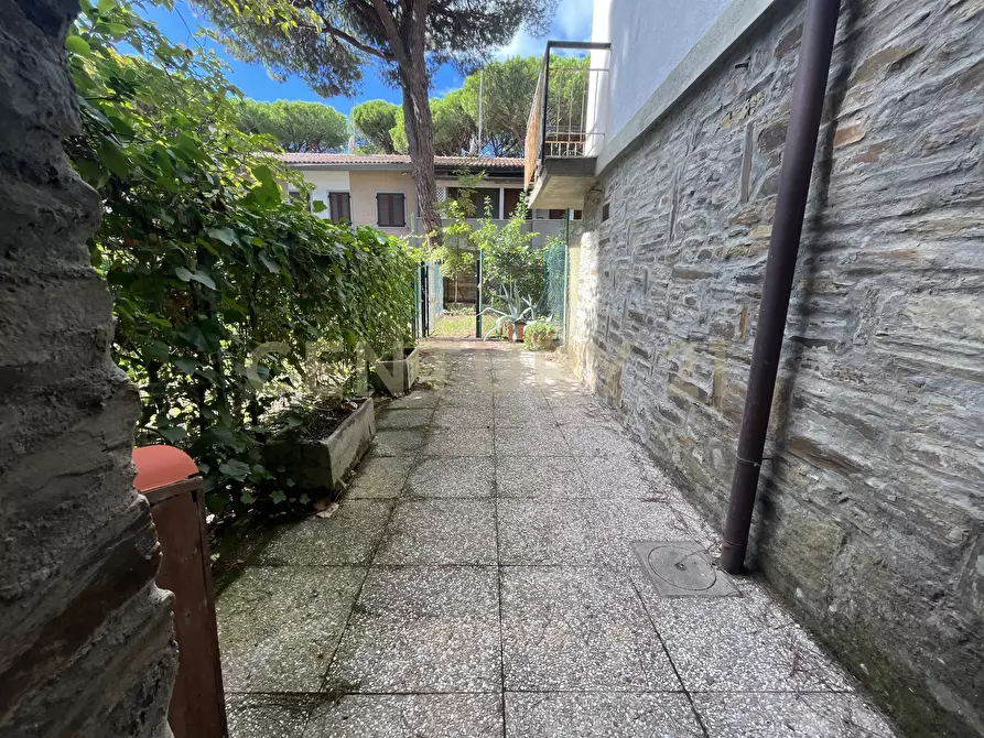 Immagine 17 di Pentalocale in vendita  in via delle ginevre 21 a Grosseto