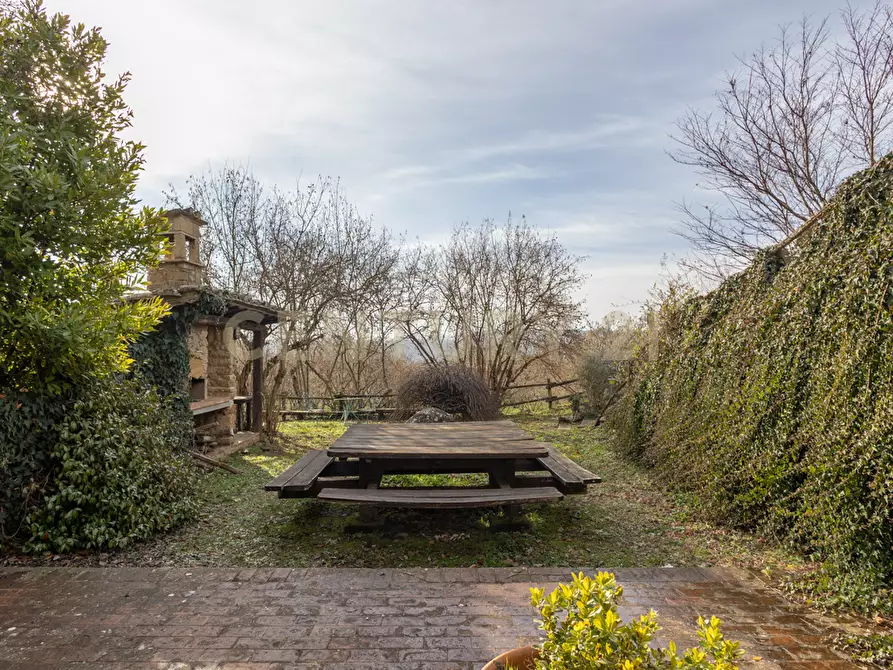 Immagine 44 di Villa in vendita  in Località Campo Rotondo snc a Capranica