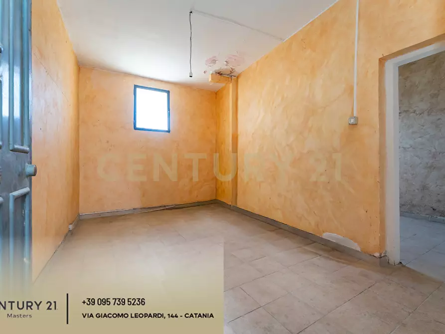 Immagine 58 di Quadrilocale in vendita  in Stradale Cravone 105 a Catania