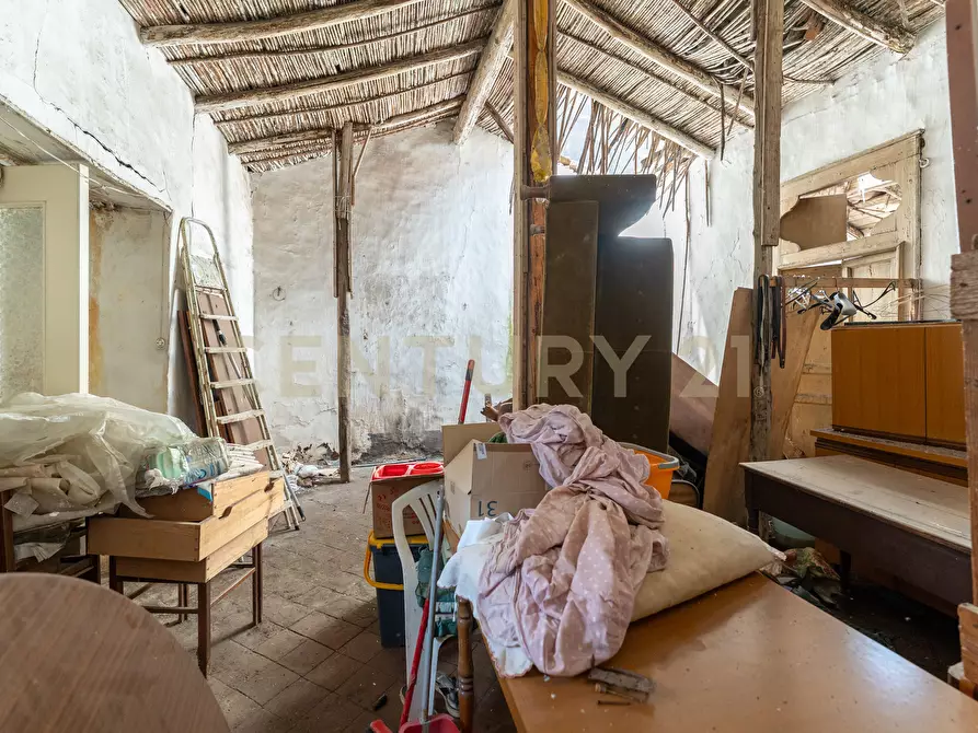 Immagine 24 di Rustico / casale in vendita  in Via Chiesa Madre 3 a Catania