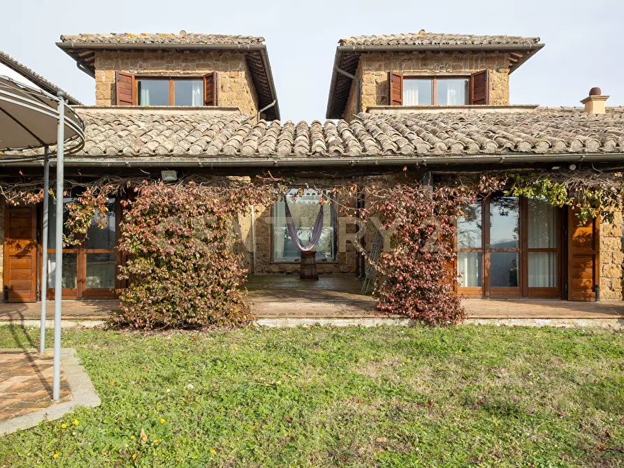 Immagine 33 di Villa in vendita  in Località Campo Rotondo snc a Capranica