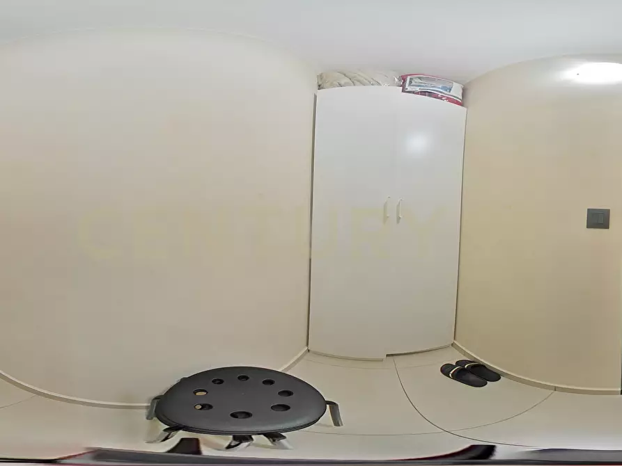 Immagine 58 di Quadrilocale in vendita  in Via Jacopo Vignerio 5 a Catania