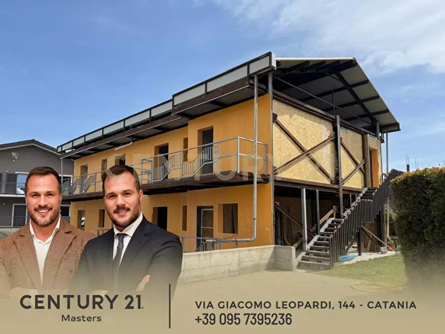 Immagine 11 di Pentalocale in vendita  in Via Vincenzo Bellini 50 a San Pietro Clarenza