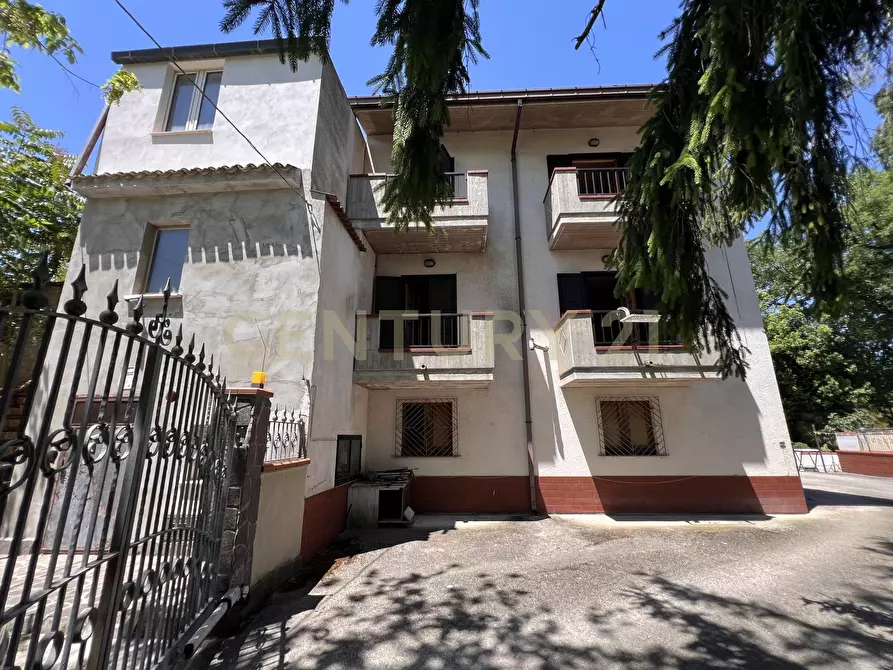 Immagine 3 di Villa in vendita  in Contrada Villa Cassetti a Montorio Al Vomano