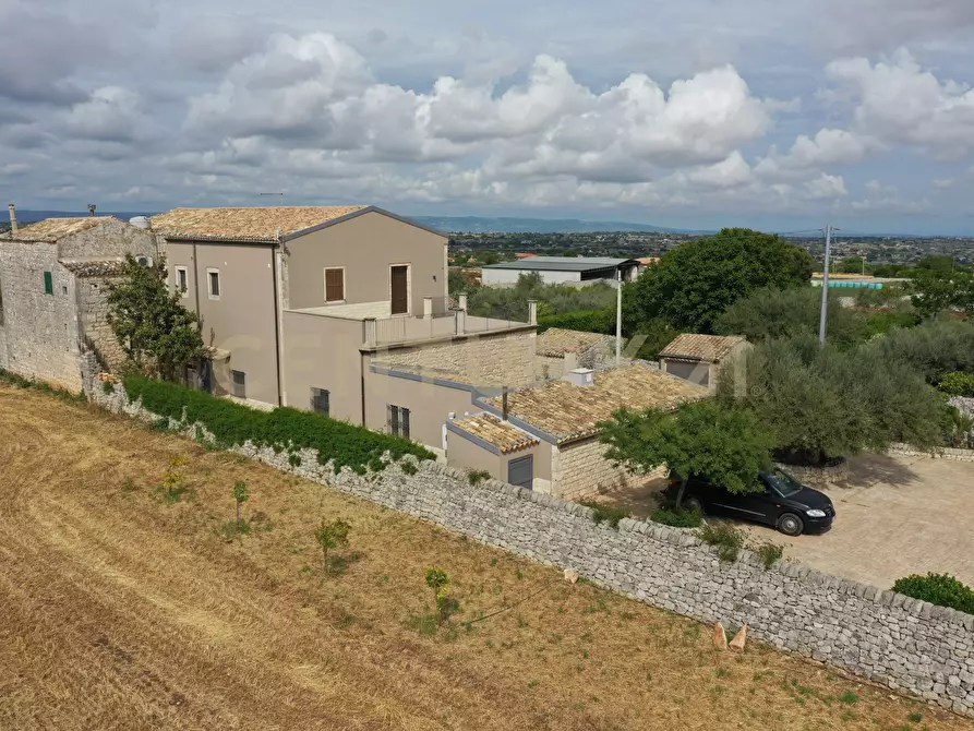 Immagine 8 di Villa in vendita  in Via Passo Parrino 19 a Modica