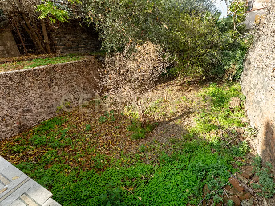 Immagine 114 di Casa indipendente in vendita  in Via Re Martino 212 a Catania