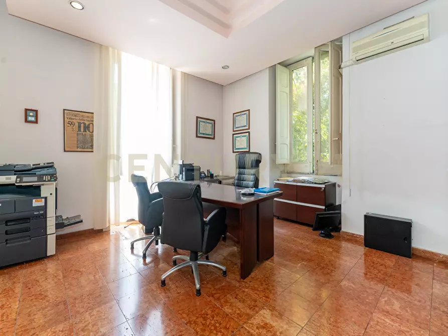 Immagine 37 di Appartamento in vendita  in Corso Italia 205-207 a Catania