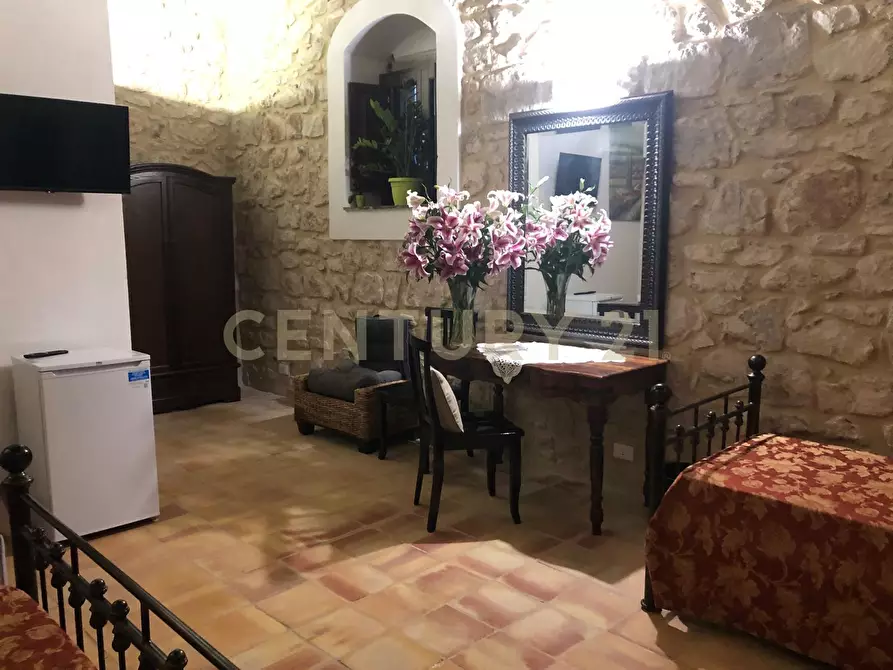 Immagine 34 di Rustico / casale in vendita  a Noto