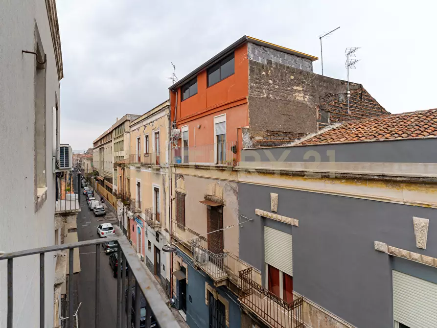 Immagine 21 di Appartamento in vendita  in Via Cordai 96 a Catania