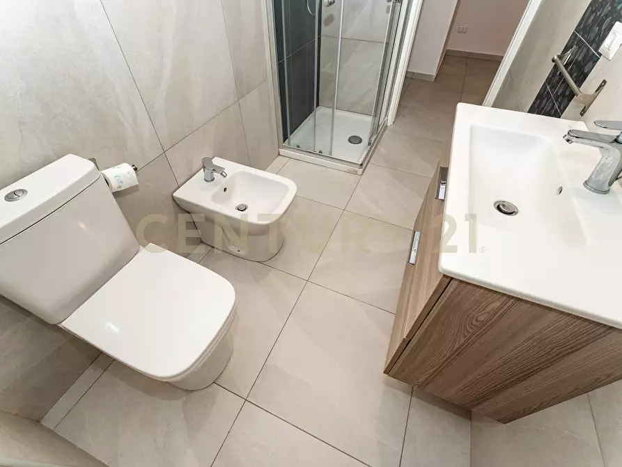 Immagine 16 di Bilocale in affitto  in Via Balatelle 18 a San Giovanni La Punta