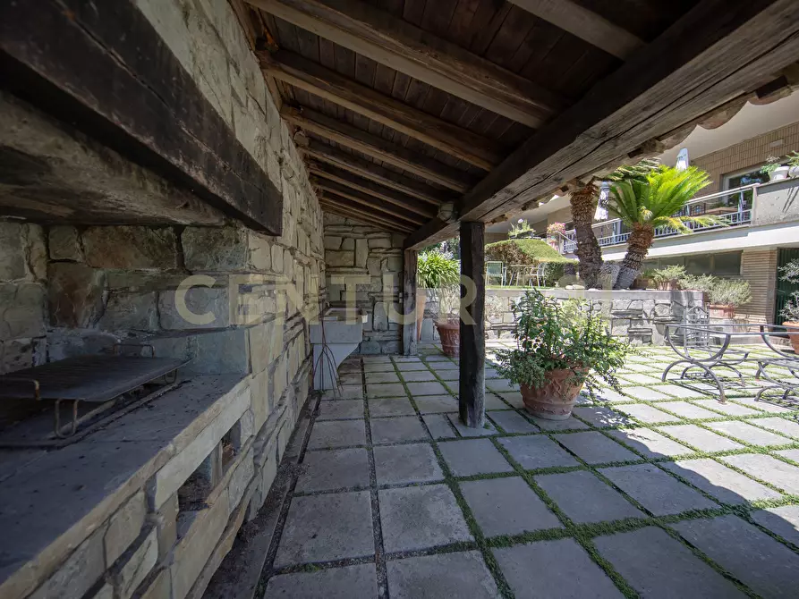Immagine 38 di Pentalocale in vendita  in Viale Cortina d'Ampezzo 135 a Roma