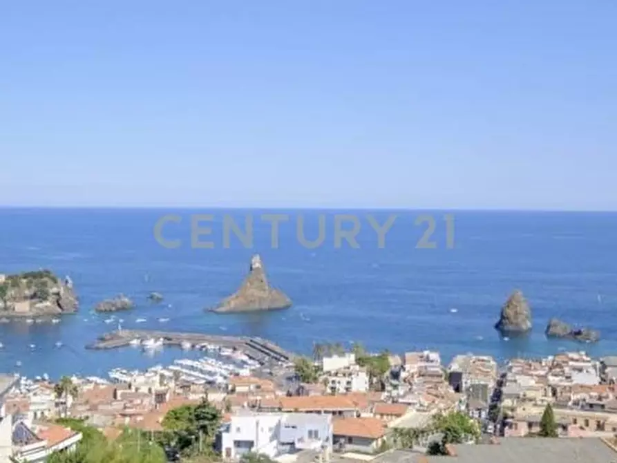 Immagine 53 di Villa in vendita  in manzella sn a Aci Castello