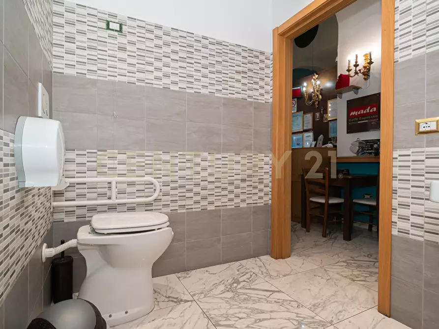 Immagine 16 di Bar / Ristorante in vendita  in Via Plebiscito 184 a Catania