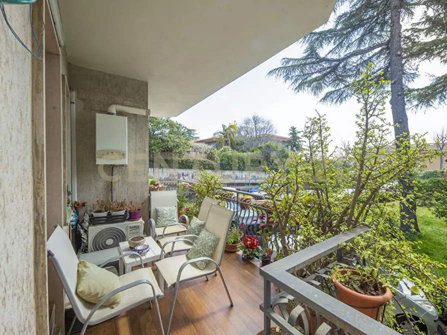 Immagine 33 di Pentalocale in vendita  in Viale Lorenzo Bolano 45 a Catania