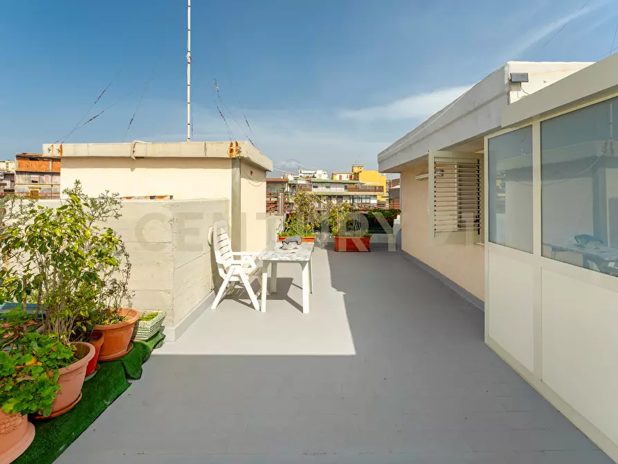 Immagine 48 di Pentalocale in vendita  in Via Acquedotto Greco 248 a Catania