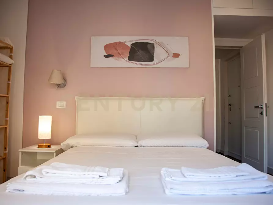 Immagine 6 di Bilocale in affitto  in Via Montecristo 10 a Roma