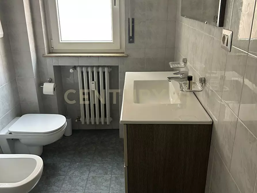 Immagine 16 di Trilocale in vendita  in Via Pier Fortunato Calvi 49 a Verona