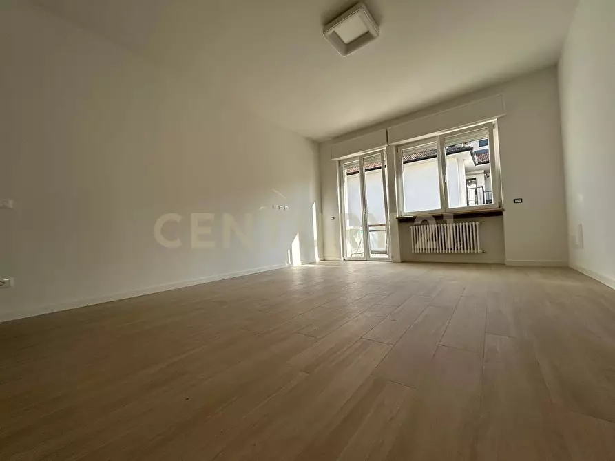 Immagine 6 di Quadrilocale in vendita  in Via Merano 9 a Verona