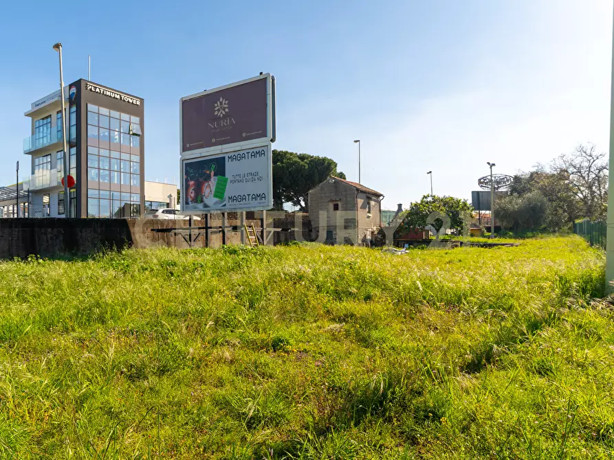 Immagine 8 di Terreno industriale in vendita  in Viale Andrea Doria 2 a San Giovanni La Punta