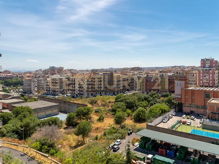 Immagine 24 di Quadrilocale in vendita  in Via Modena 20 a Catania