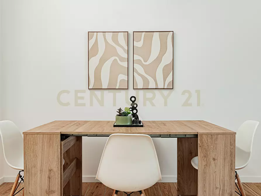 Immagine 20 di Appartamento in vendita  in Via Lampedusa a Roma