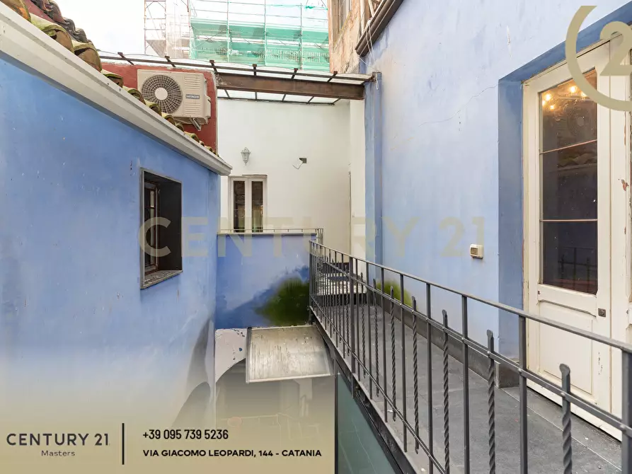 Immagine 73 di Casa indipendente in vendita  in Via Zaccà Rosolia 11 a Catania