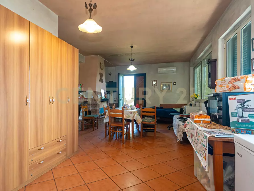 Immagine 25 di Villa in vendita  in Via Ramondetta 47 a Aci Sant'antonio