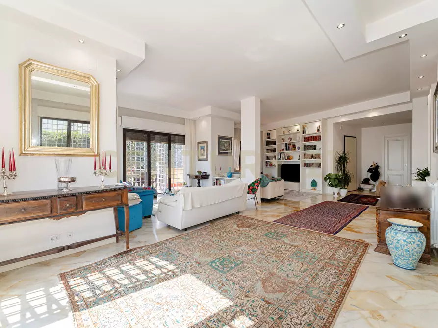 Immagine 55 di Villa in vendita  in Via Antonello da Messina 57 a Aci Castello