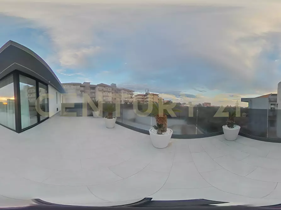 Immagine 107 di Villa in vendita  in Via Sant' Andrea 8 a Catania