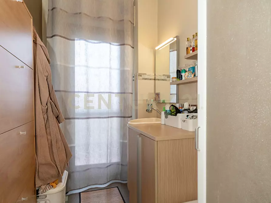 Immagine 35 di Trilocale in vendita  in Via Lo Jacono Francesco 19 a Sant'agata Li Battiati