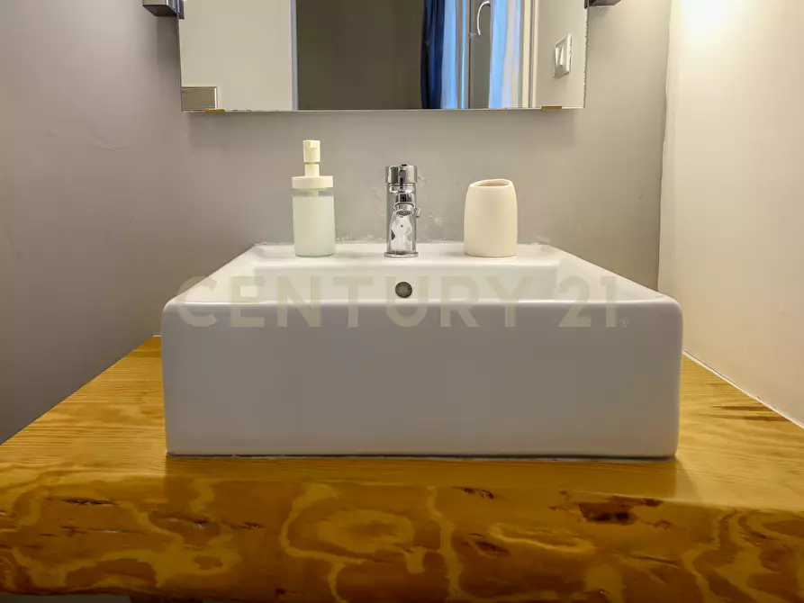 Immagine 47 di Villa in vendita  a Carovigno