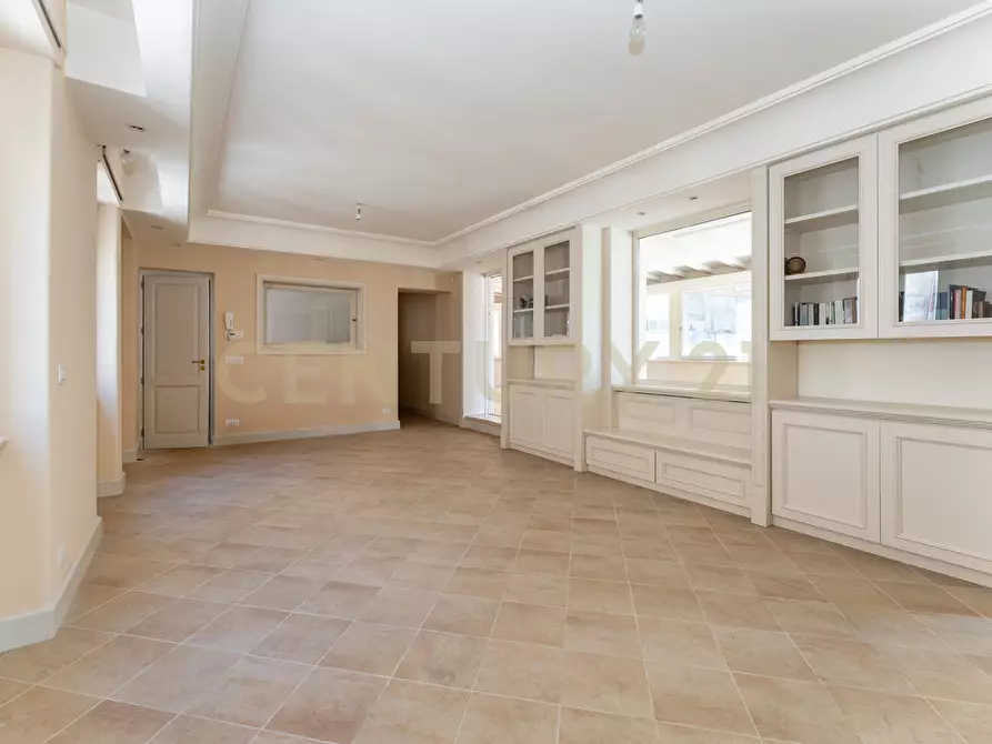 Immagine 60 di Villa in vendita  in Via Salvatore Paola 177 a Catania