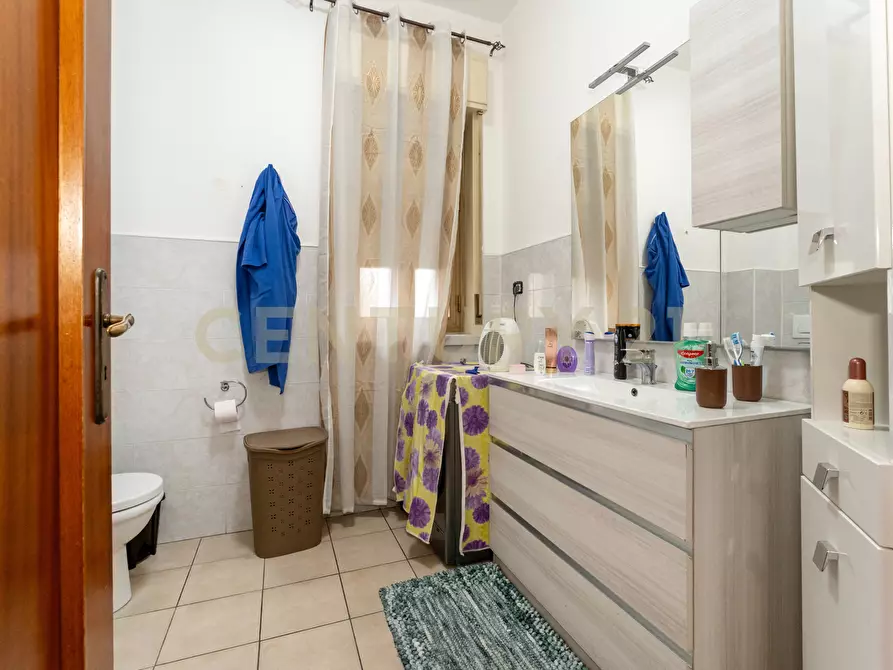 Immagine 27 di Quadrilocale in vendita  in Via Rosina Anselmi 7 a Catania