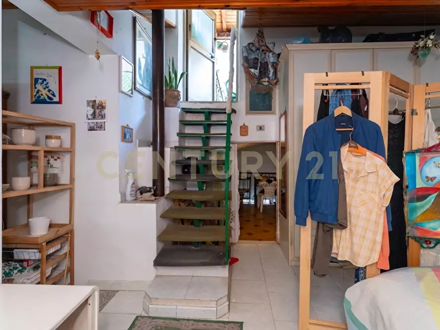 Immagine 26 di Casa indipendente in vendita  in Cortile del Granato 4 a Catania