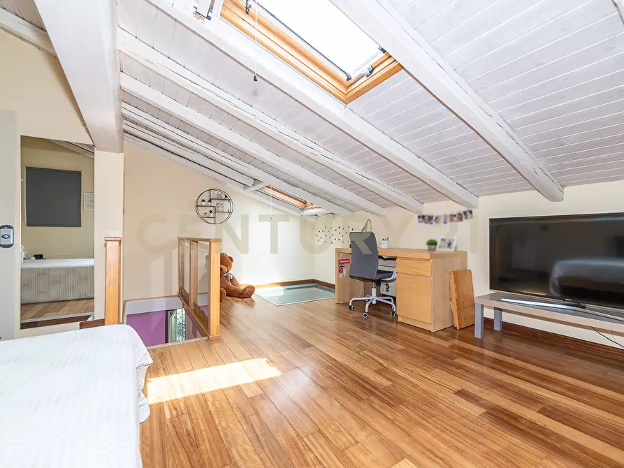 Immagine 55 di Villa in vendita  in Via Scalilla 42 a Catania